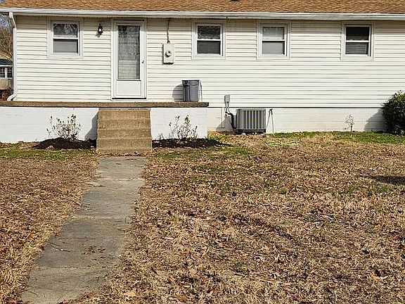2nd image of 16506 Ridge Rd
