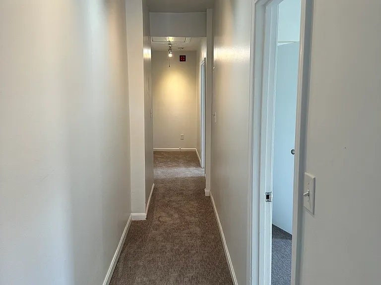 257 Main St #B — Photo 8