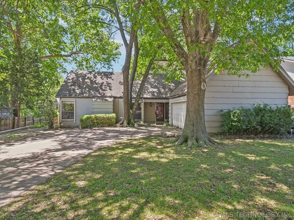 3734 E 85th Pl, Tulsa, OK 74137