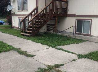 3224 N Madison St APT B, Spokane, WA 99205