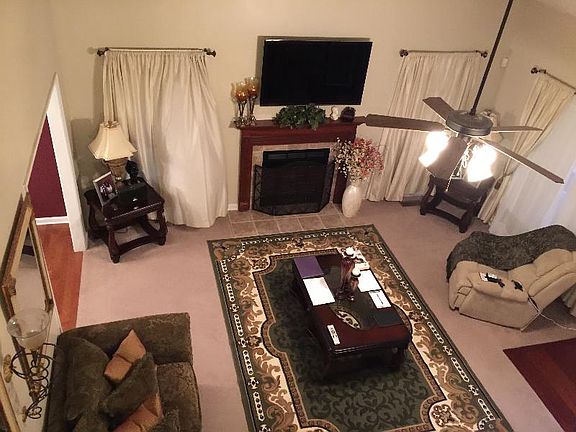 3rd image of 3395 Bradfield Dr