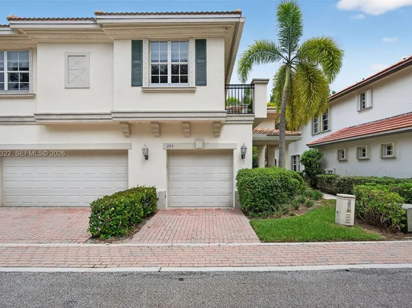 203 Evergrene Pkwy, Palm Beach Gardens, FL 33410
