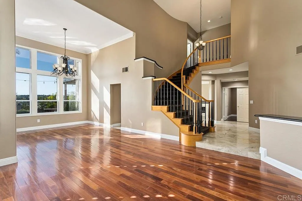 4 bed, 2923 sqft, $7,850 — Photo 3