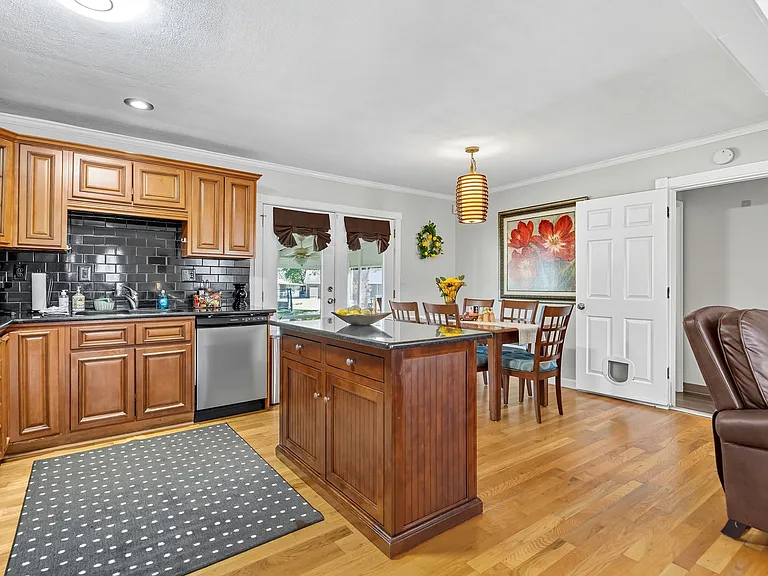 2891 Sunnyview Dr — Photo 14