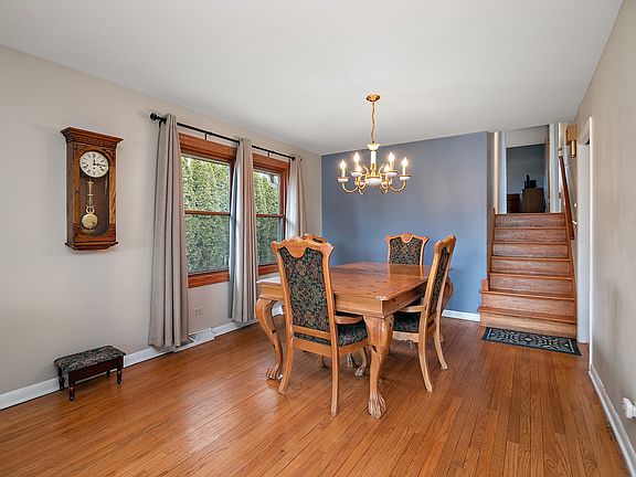 5th image of 6012 W 124th St