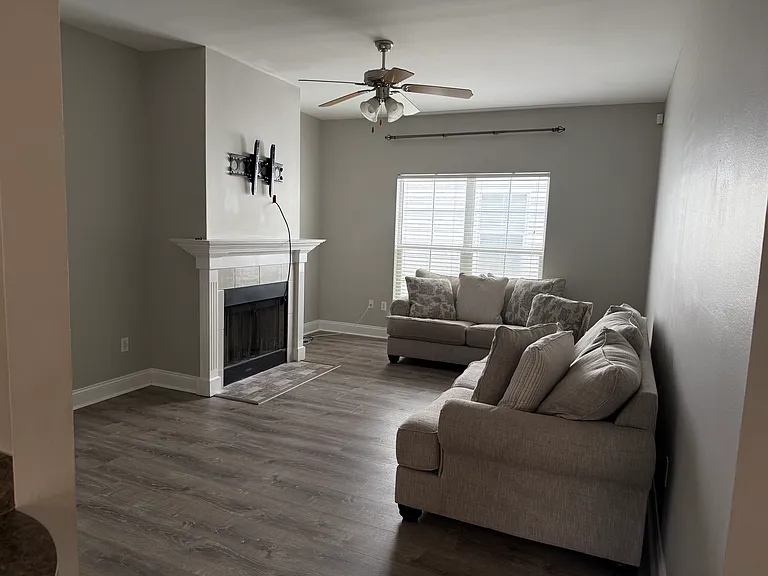 5245 Savannah Ln — Photo 11