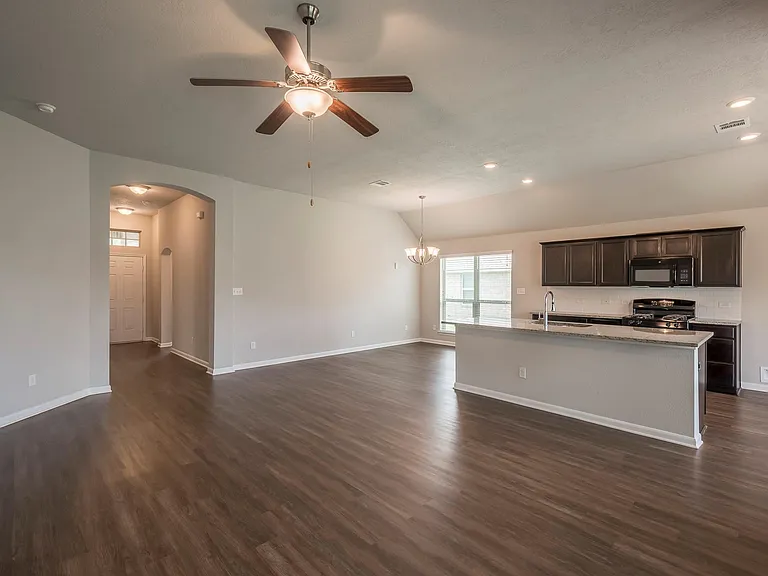 7418 Masters Dr — Photo 4