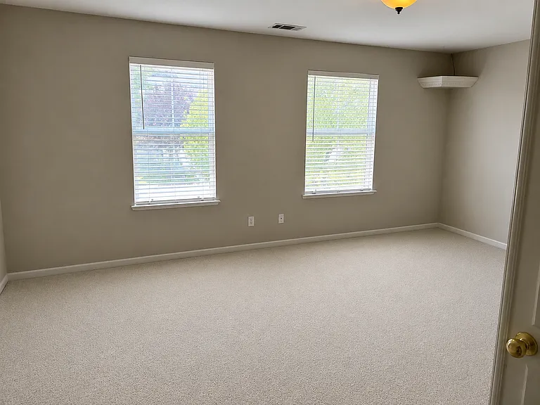 256 Putter Dr — Photo 14