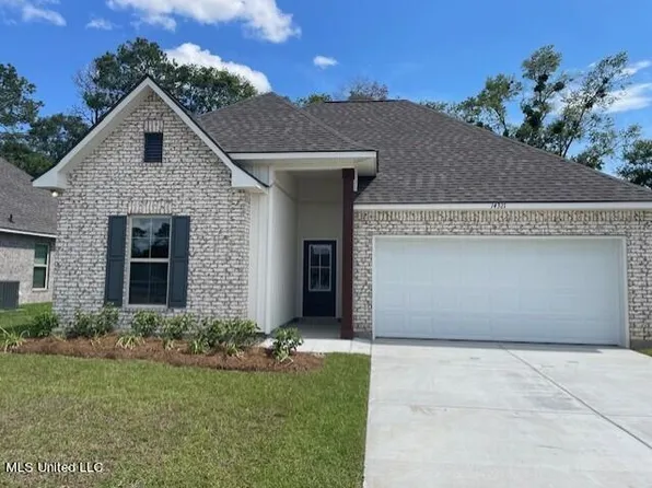 14321 Southern Pecan St, Gulfport, MS 39503