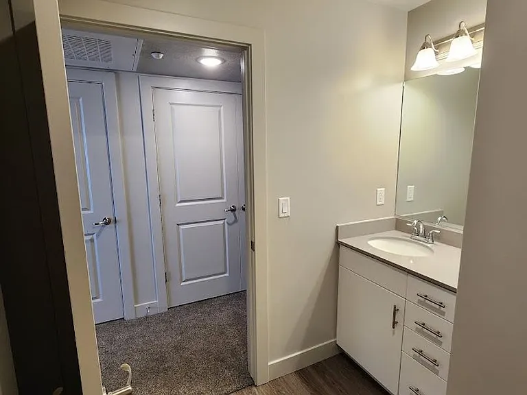 133 N Rock Canyon St #J105 — Photo 19