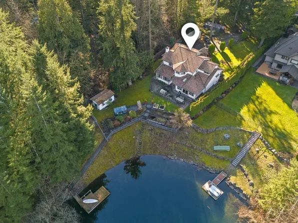 2242 200th St, Langley, BC V2Z 1W9