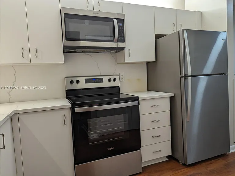 3446 Oak Dr — Photo 12