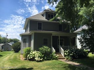 35 2nd Ave SW, Elgin, MN 55932