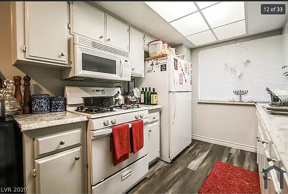 1405 Vegas Valley Dr #160 — Photo 4