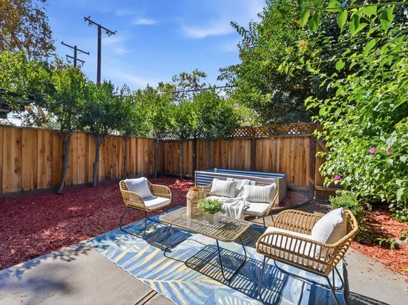 3435 Benton St, Santa Clara, CA 95051