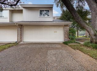 2926 Woodcroft Cir, Carrollton, TX 75006