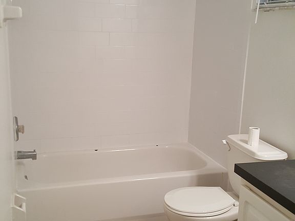 5th image of 625 N Hyer Ave #B