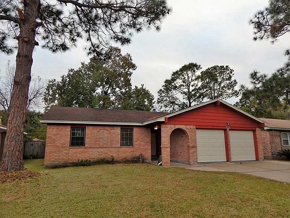 1st image of 1737 Dolphin Dr