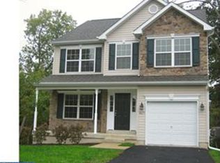 505 Castello Ave, Hatboro, PA 19040