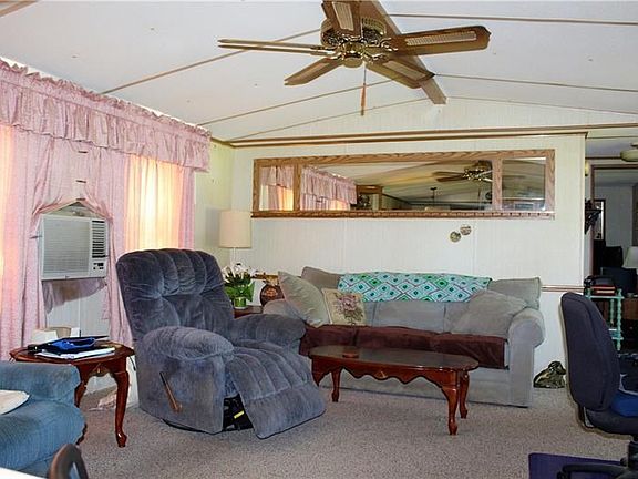 Living Room Additional - Window AC and Heat source