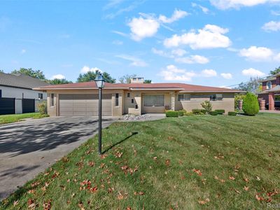 26444 Doxtator St, Dearborn Heights, MI, 48127