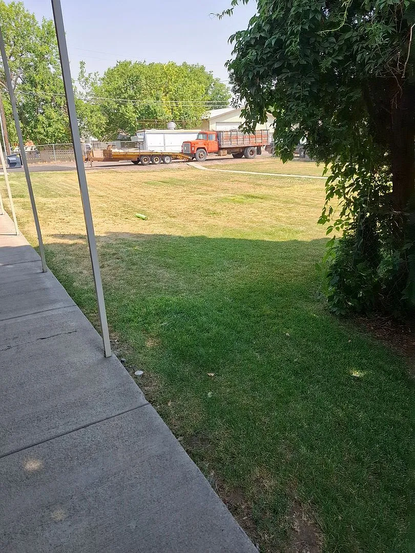 518 Ash — Photo 4