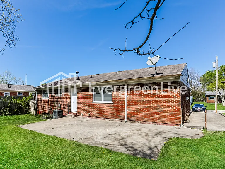 1653 Brightview Dr — Photo 14