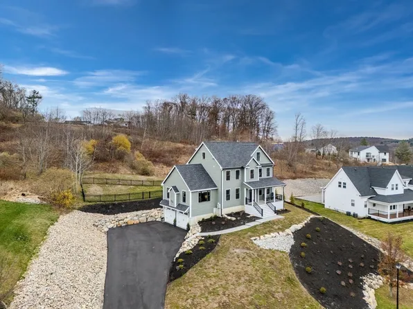 122 Seven Sister Rd, Haverhill, MA 01830