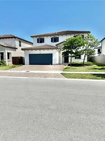 4 bed, 2.5 bath, 2205 sqft, $4,195 — Photo 1