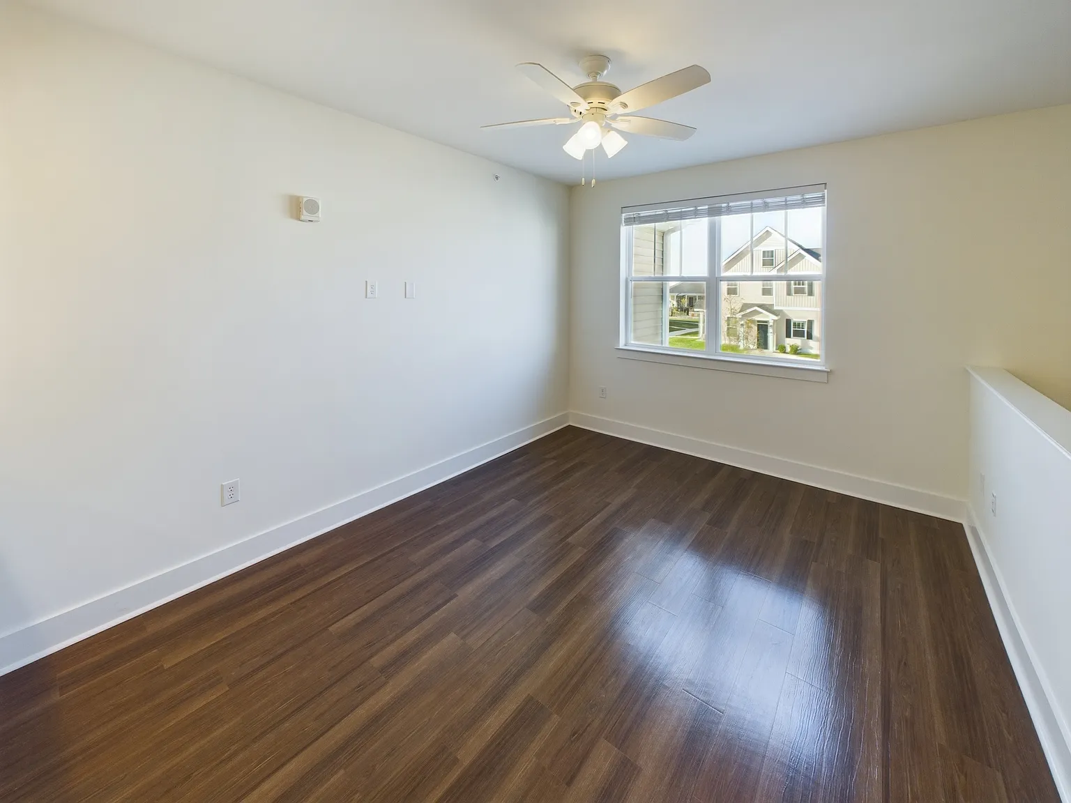 1 bed, 664 sqft, $1,839 — Photo 2