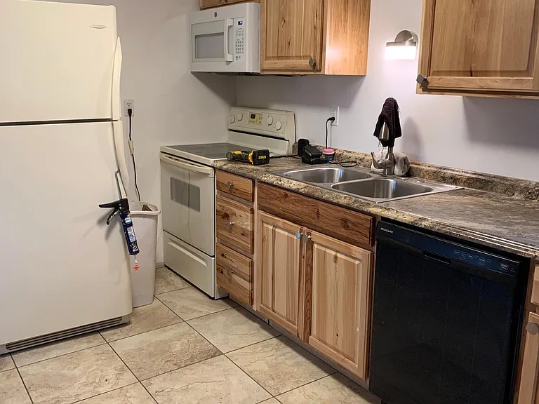 270 N Ocotillo St — Photo 2