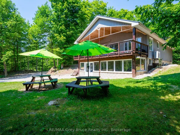 3 Sugarbush Rd, South Bruce Peninsula, ON N0H 2T0