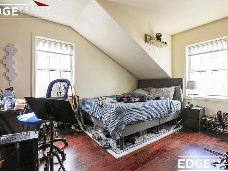 34 Raymond St #34A — Photo 11