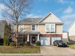 945 Legacy Park Rd, Mount Juliet, TN 37122