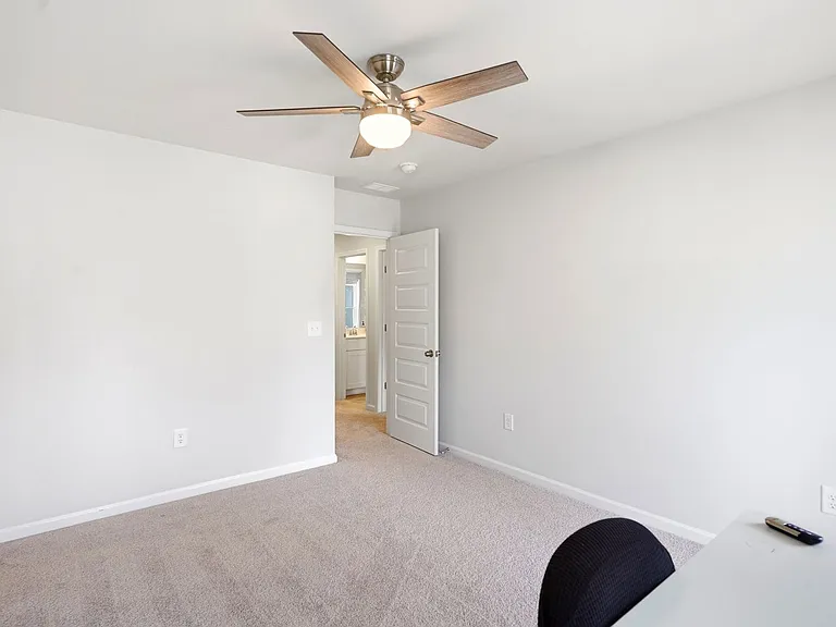 9165 Island Shore Ave — Photo 3
