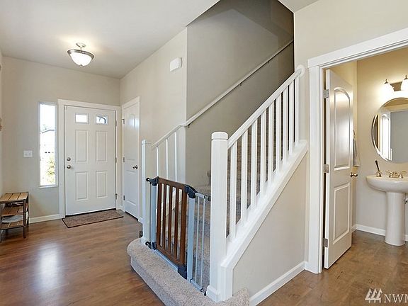 5th image of 8014 163rd Street Ct E