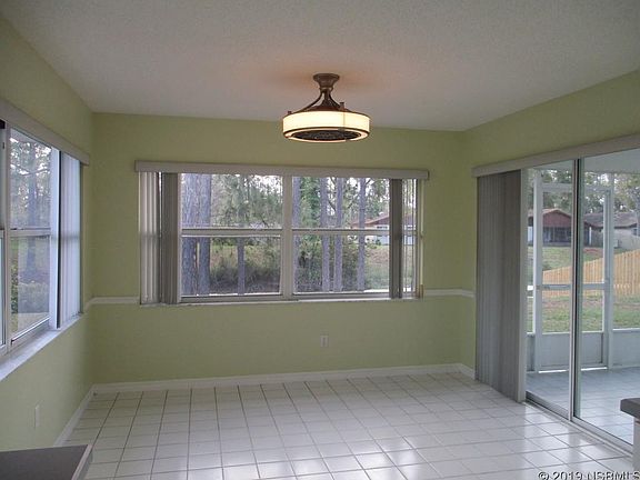 3rd image of 19 Weidner Pl