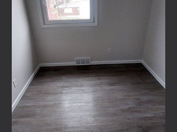 5th image of 4738 Walford Rd #4