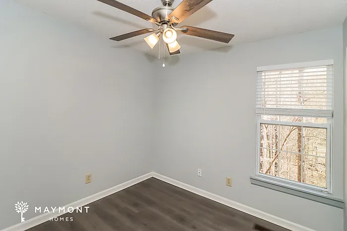 221 Creek View Rd — Photo 8