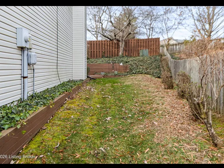 1105 Canyon Ct — Photo 18