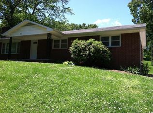 14 Sheppard Dr, Asheville, NC 28806