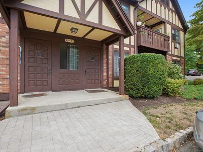 27 Teresa Place #27, Bridgeport, CT, 06606