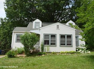 732 39th St, Des Moines, IA 50312