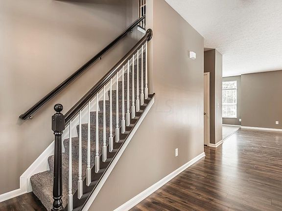 3rd image of 5335 Brennan Ct