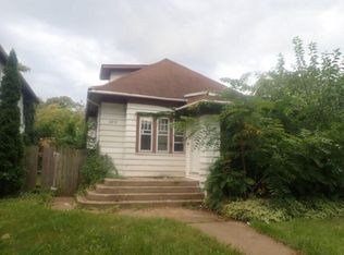 2851 N 44th St, Milwaukee, WI 53210
