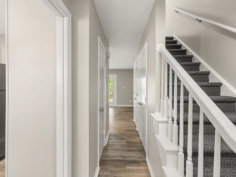 Camden Place Apartments — Photo 10