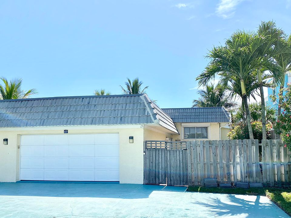 1st image of 807 S Atlantic Ave
