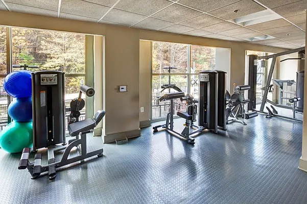 Sold by JCity Realty, LLC | media 7