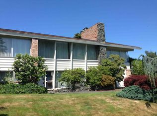 8025 Lakemont Dr NE, Seattle, WA 98115
