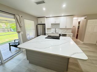 1219 28th Ave N, Naples, FL 34103